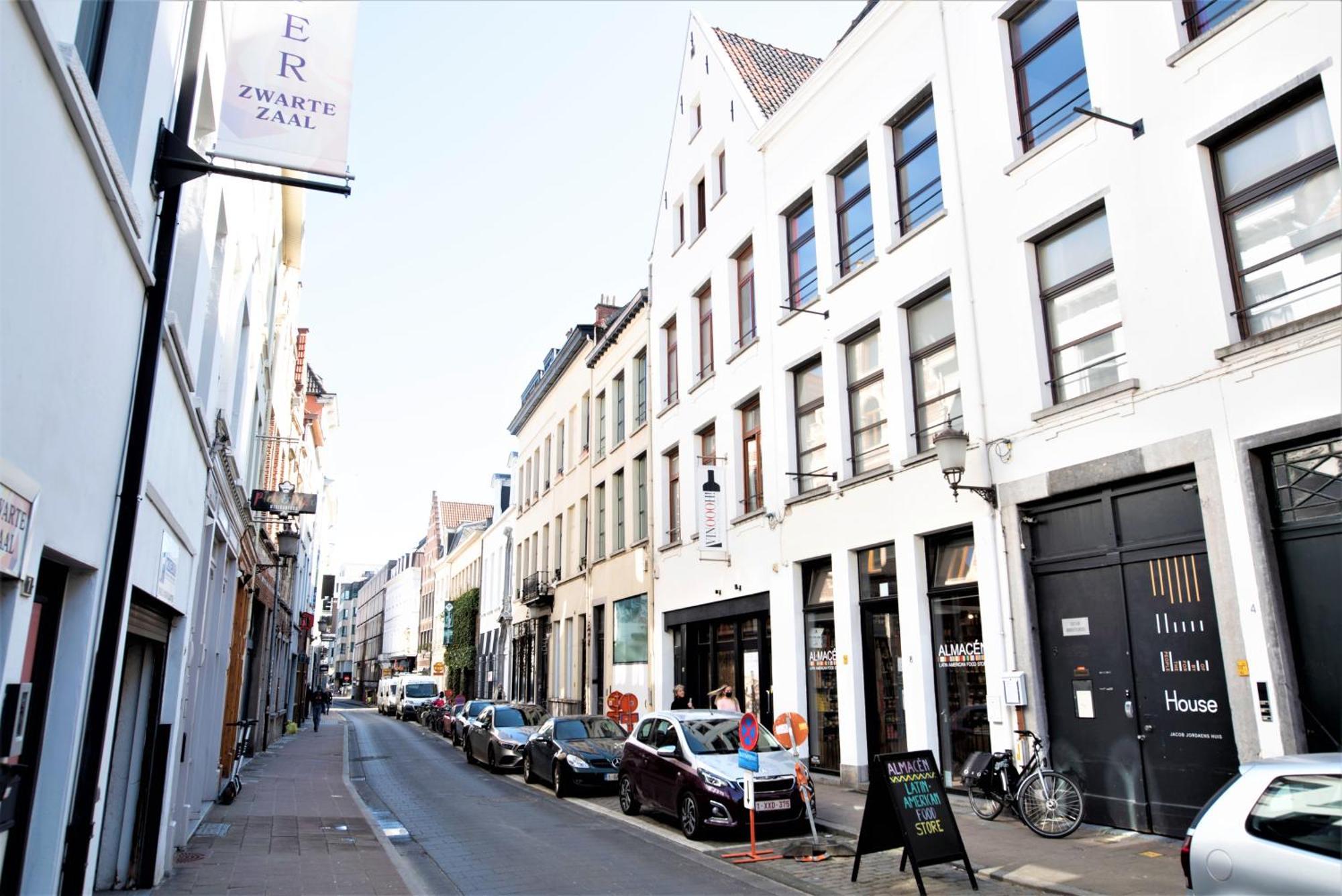 The Old Town Lodge In The Heart Of Anvers Extérieur photo